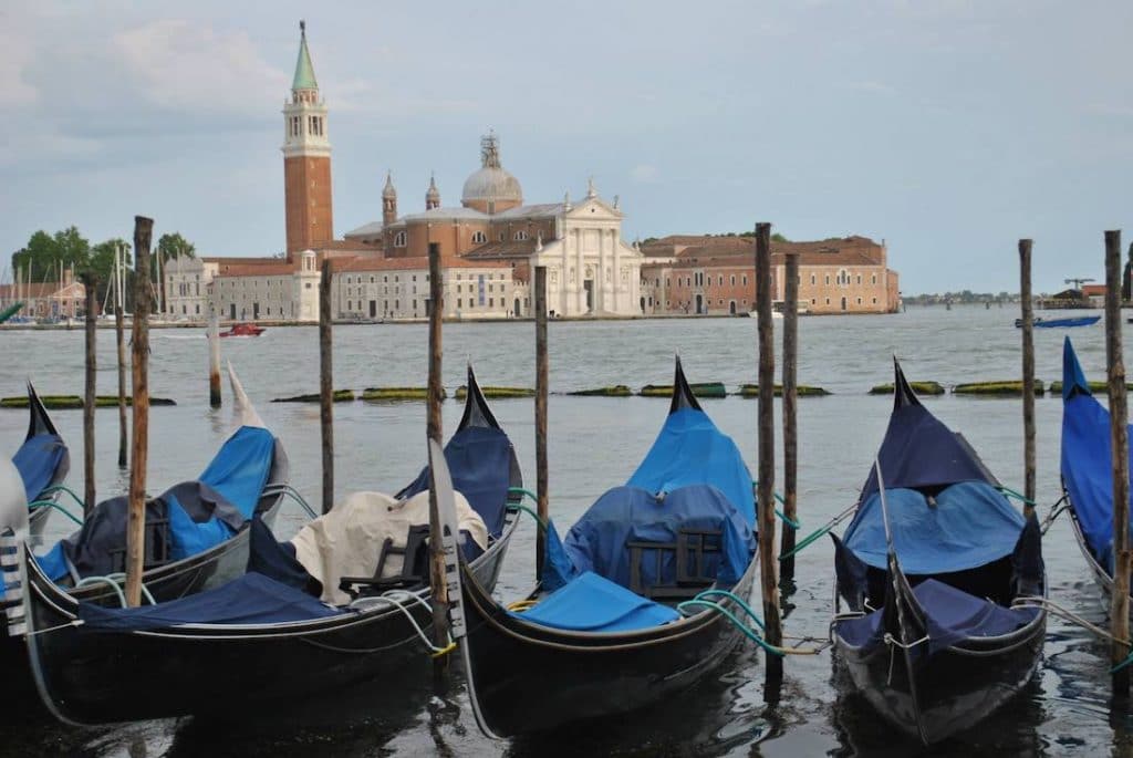 Planning your trip to Europe? Your packing list for Europe in two weeks with a carry-on friendly packing list for Europe! #travel #europe #Venice