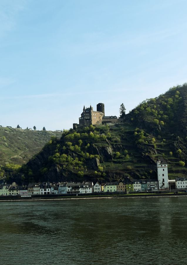 Rhine Valley in Germany, one region that you must include on your European travel itinerary. Read where to visit in Europe! #travel #Castles #Germany #RhineValley #Europe