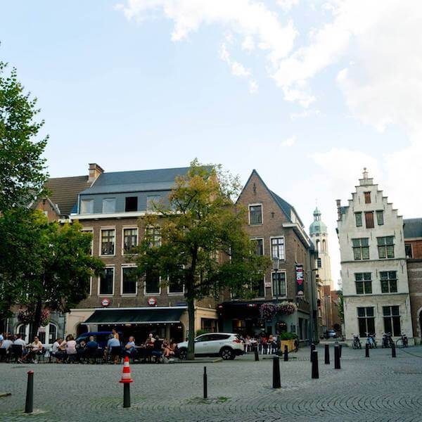 View of a cozy hotel apartment in Antwerp, one of the best places to stay in Antwerp! #antwerp