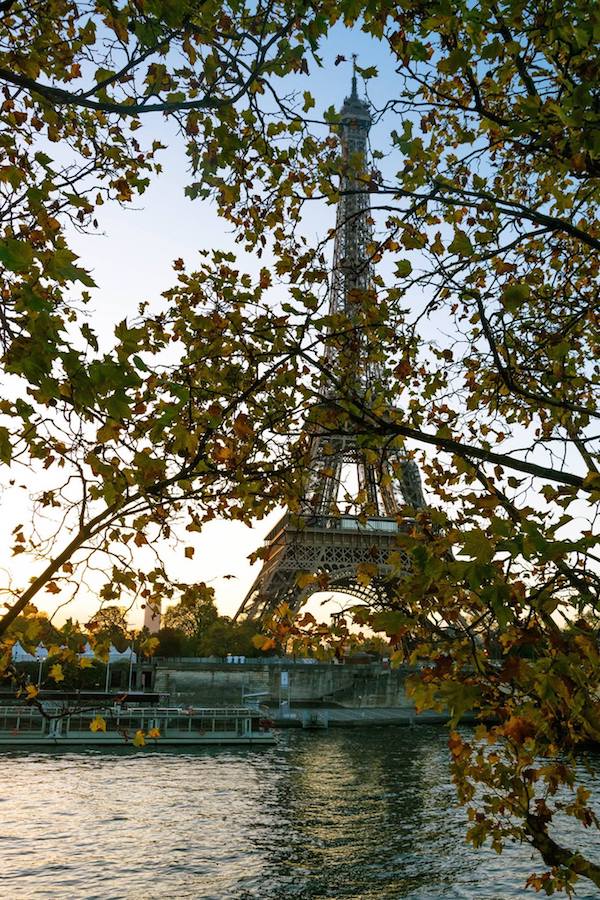 Paris at sunrise. Read what to pack for two weeks in Europe (or more) in this carry-on packing guide for Europe by an American who moved to Europe. #travel #Paris #packing #europe