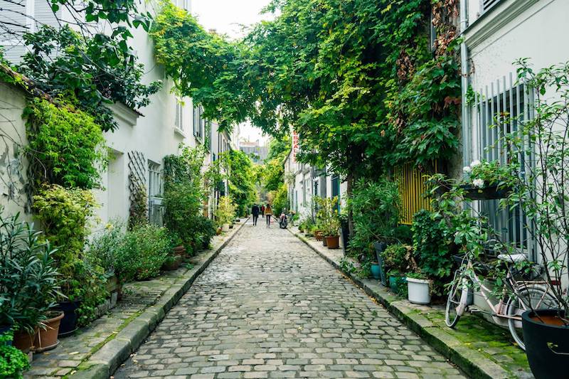 Beautiful secret street in Paris. Read inspiration for the best things to do in Paris with this Paris itinerary that shows you secret places in Paris... #travel #paris #france #europe