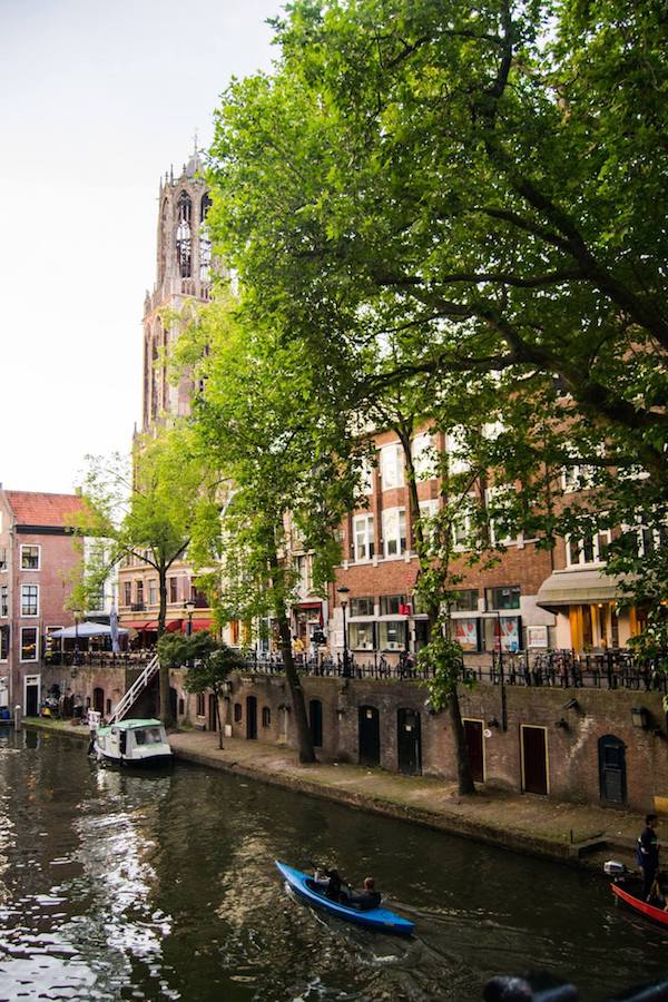 Utrecht, one of the prettiest Dutch cities. Include this city on your Europe trip! #travel #europe #netherlands #utrecht