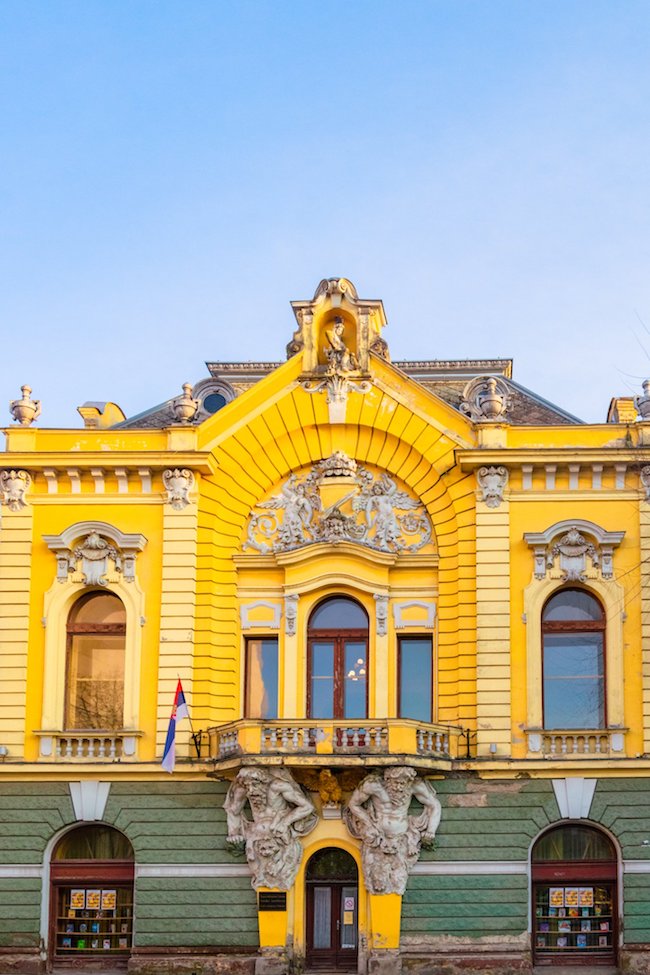 Stunning art nouveau building in the Hungarian Separatist style in Subotica Serbia. Read about visiting Subotica Serbia, one of the most beautiful cities in Serbia. #travel #balkans #serbia #subotica #europe #architecture #artnouveau