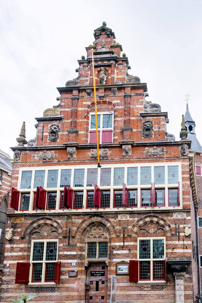 The old Woerden Stadshuis, one of the most beautiful buildings in Woerden, the Netherlands. Read about visiting Woerden, which has an amazing cheese market! #travel #netherlands