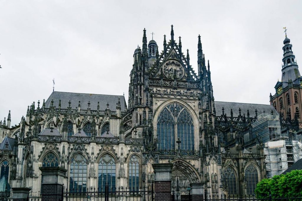 St. John's Cathedral in Den Bosch. This medieval gothic cathedral is one of the most beautiful cathedrals in the Netherlands! #denbosch #nederland