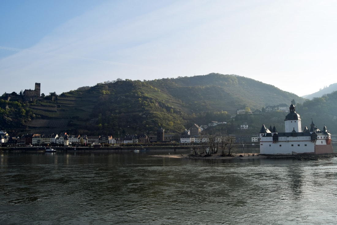Photo of Castle Pfalzgrafenstein in the middle of the Rhine. See how to visit Rhine Valley on a budget.
