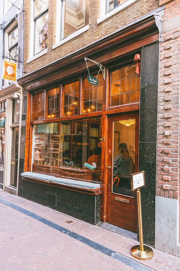 Beautiful exterior of Van Stapele Koekmakerij, a cookie bakery in Amsterdam that you must try! #desserts #cookies #amsterdam #holland #food #travel #netherlands