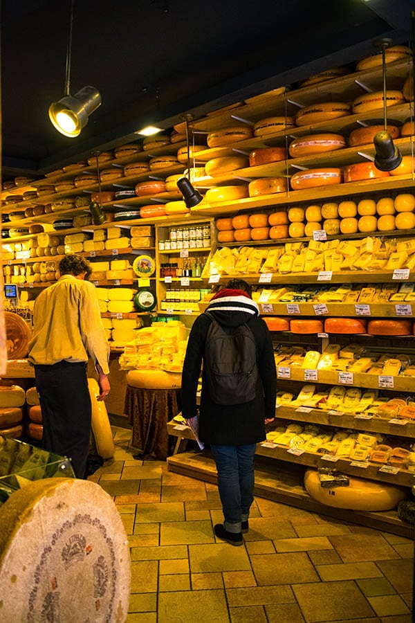 Cheese shop within the 9 Straatjes neighborhood of Amsterdam, one of the best places to buy Dutch cheese in Amsterdam! #amsterdam #kaas #cheese #gouda #edam
