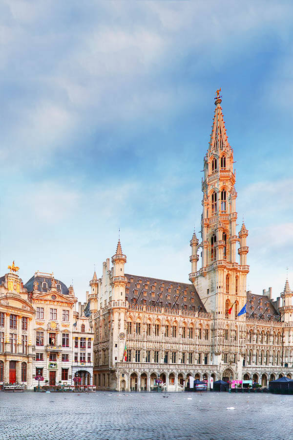 Wunderschöner Blick auf den Grand Place in Brüssel, einer der Höhepunkte einer ersten Belgienreise! #Reisen #Brüssel #Belgien