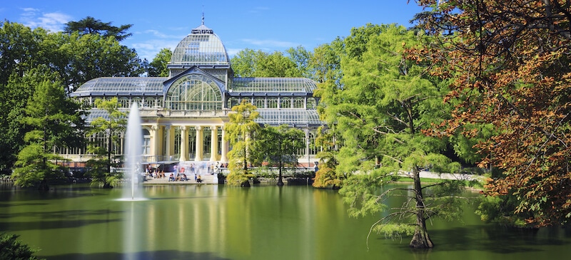 Retiro Park is one of the most beautiful parks in Spain. Read insider tips on the best things to do in Madrid on a budget! #travel #madrid #spain #europe