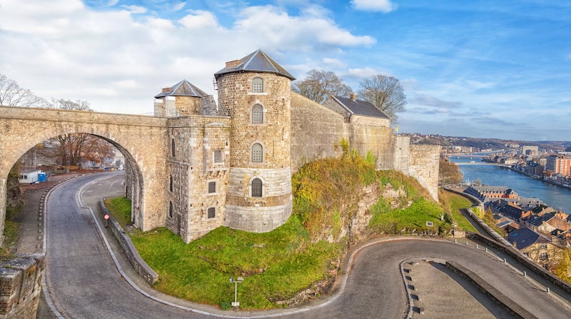 Photo of fortress in Namur, one of the iconic sights of Wallonia. See why you should visit Wallonia when you visit Belgium with the best places to visit in Wallonia Belgium!