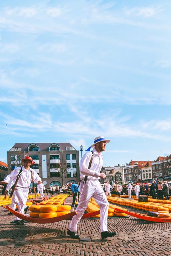 Cheese carriers at the Alkmaar cheese market in Holland, an easy day trip from Amsterdam! #amsterdam #holland