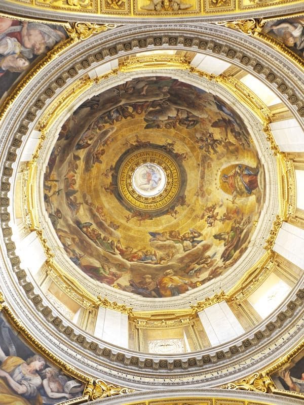 Beautiful fresco within Santa Maria Maggiore Cathedral in Rome. This beautiful church in Rome is less crowded than some others! #rome #italy #travel