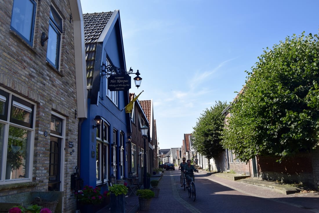 Need a relaxing summer weekend away from Amsterdam? Texel is perfect for a romantic couples vacation away from Amsterdam! Advice & tips for a relaxing vacation in the Netherlands! Heb een ontspannend weekendje weg nodig? Advies & tips voor een perfect vakantie in Texel binnen Nederland. 