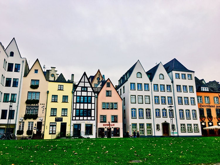Cute houses in Cologne Germany. Read about the most instagrammable places in Cologne Germany!