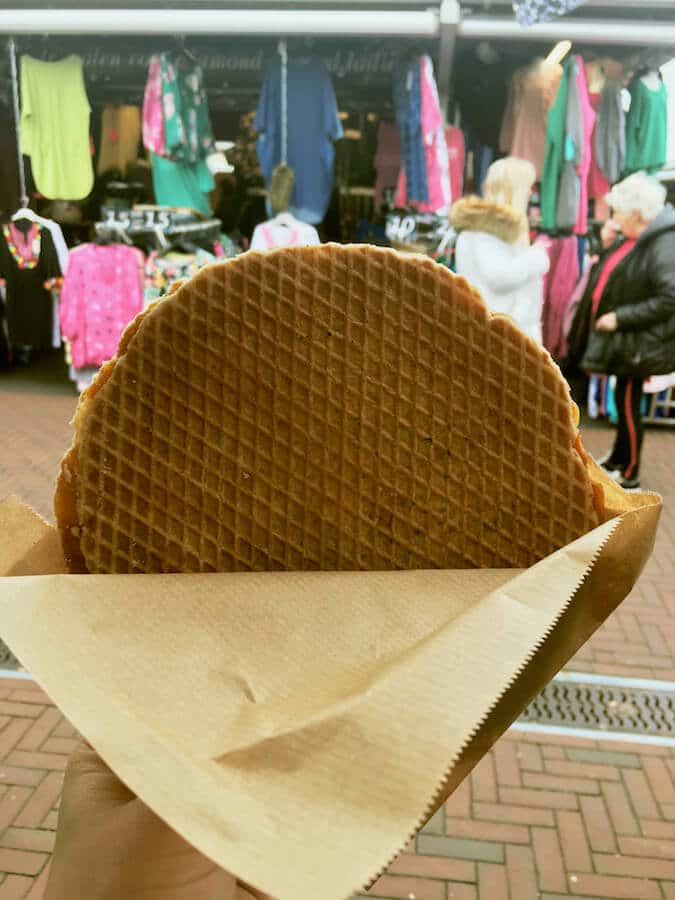 Stroopwafel, one of the most delicious Dutch desserts to eat in Amsterdam, the Netherlands. Read Dutch foods that you must try! #travel #Amsterdam #netherlands #holland #food