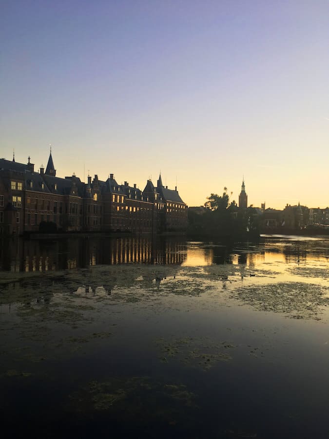 Binnenhof, one of the political institutions in the Hague and one of the highlights of the Hague that you can't miss on your first trip! #hague #netherlands #Holland #travel