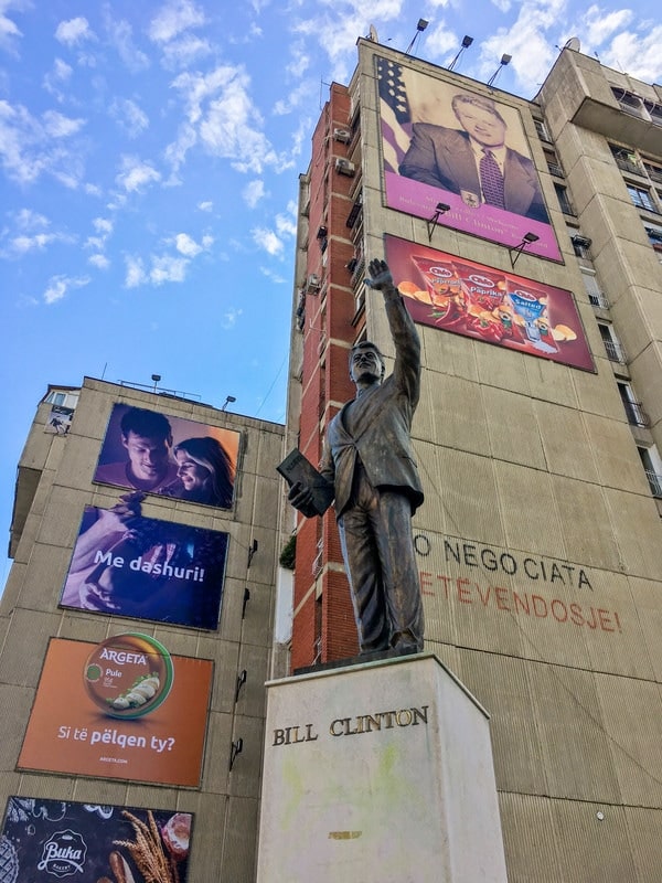 Photo of Bill Clinton Statue in Pristina Kosovo. Discover more weird things to do in Kosovo. (fotot e kosovës)