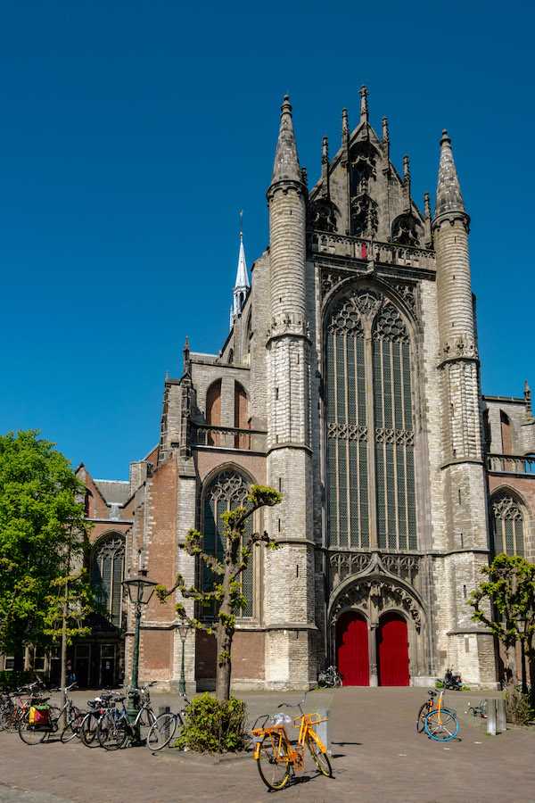 Exterior of Hooglaandenkerk, one of the churches in Leiden. If you visit Leiden, you must stop off at the churches. #travel #church #leiden #holland