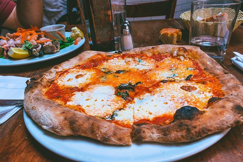 The best pizza in Arthur Avenue at Zero Otto Nove