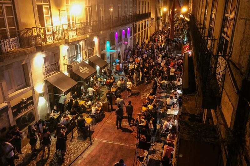 View of Pink Street in Lisbon at night, what to do in Lisbon at night!